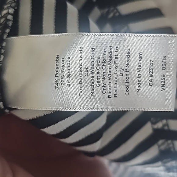 Talbots petites black and white structured dress - Picture 5 of 5